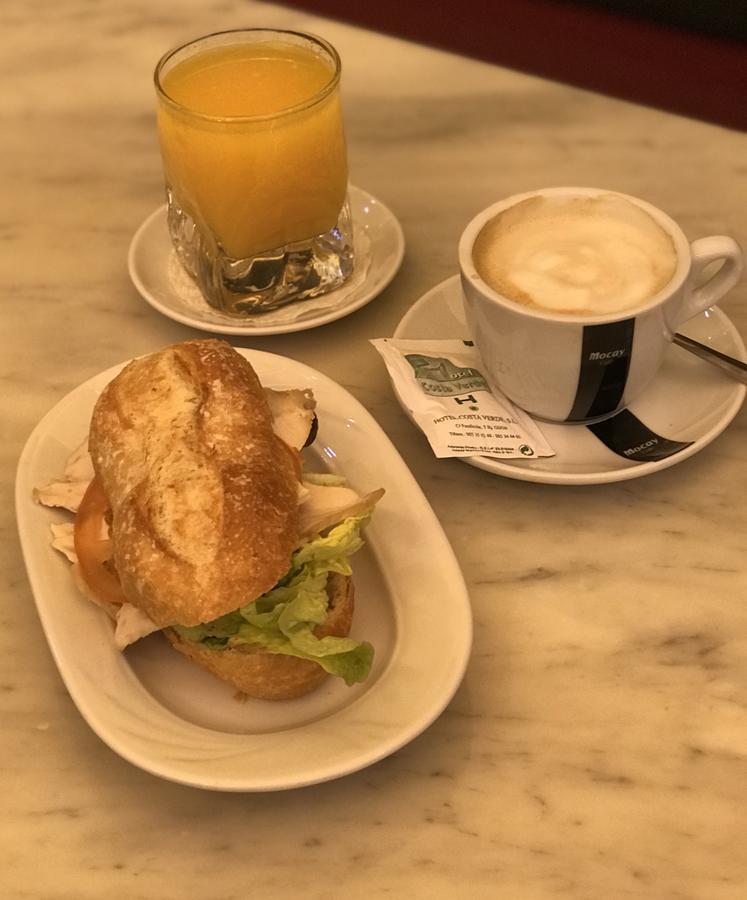 Hotel Costa *