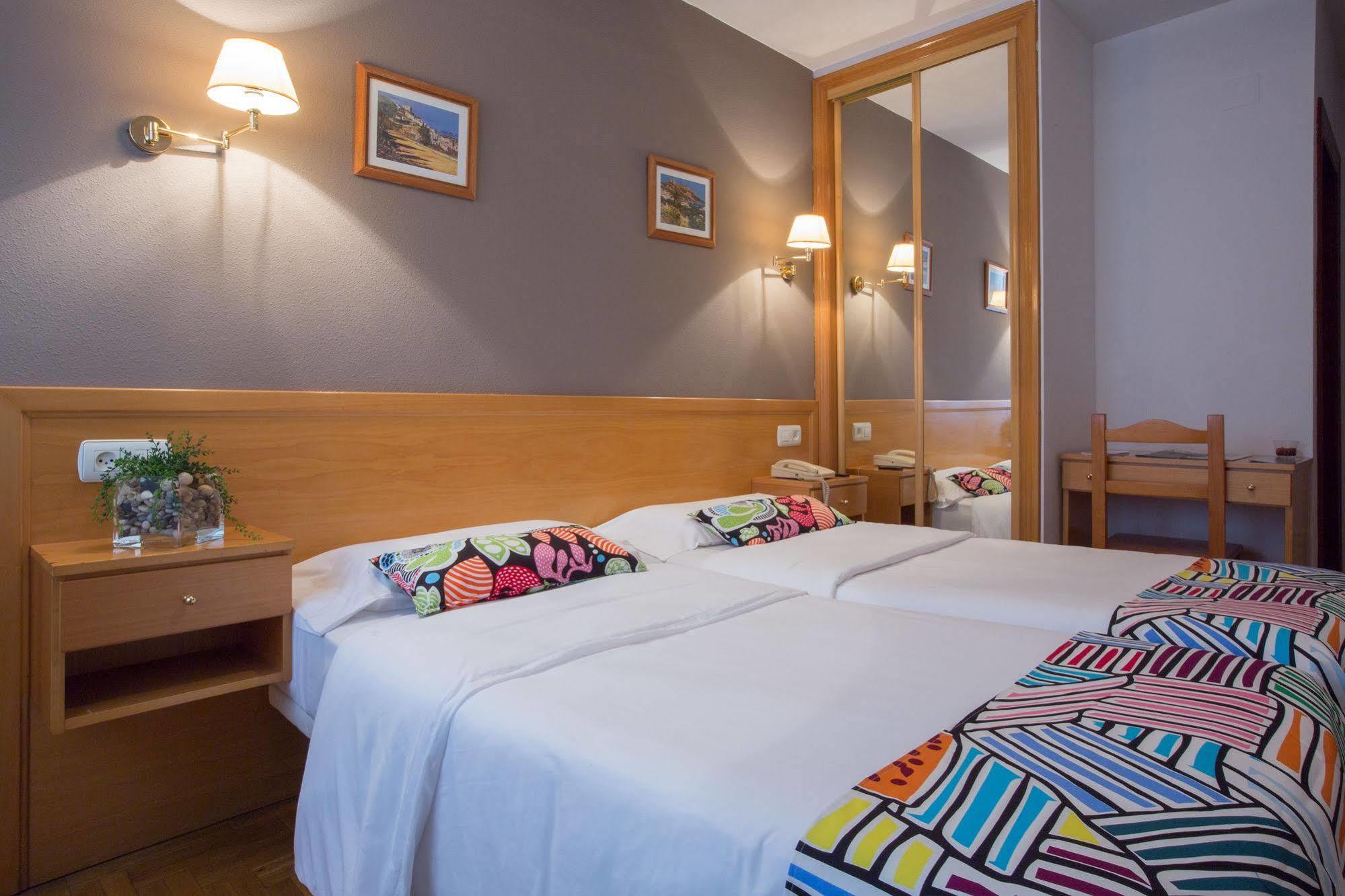 Hotel Costa *